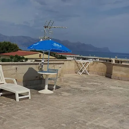 Veranda Sul Di Apartment Alcamo Marina