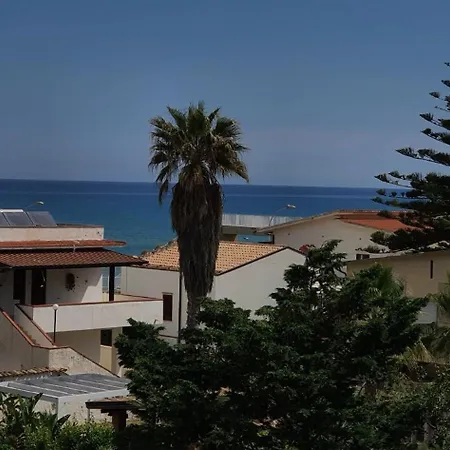 Appartamento Veranda Sul Di *